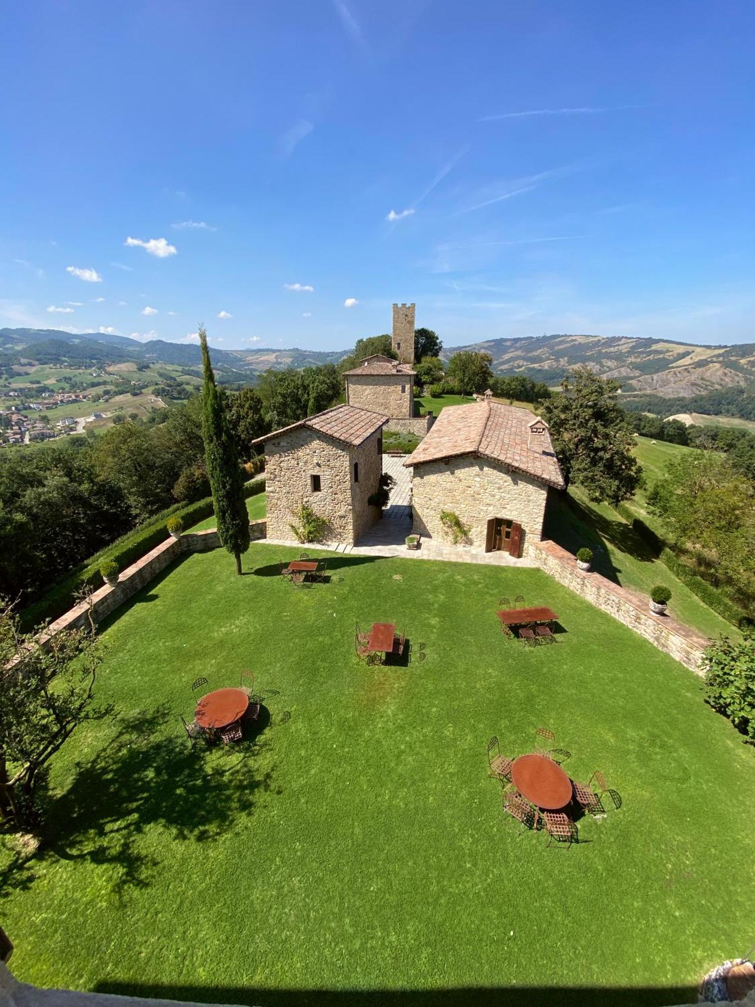Castello Di Viano Villa Екстериор снимка