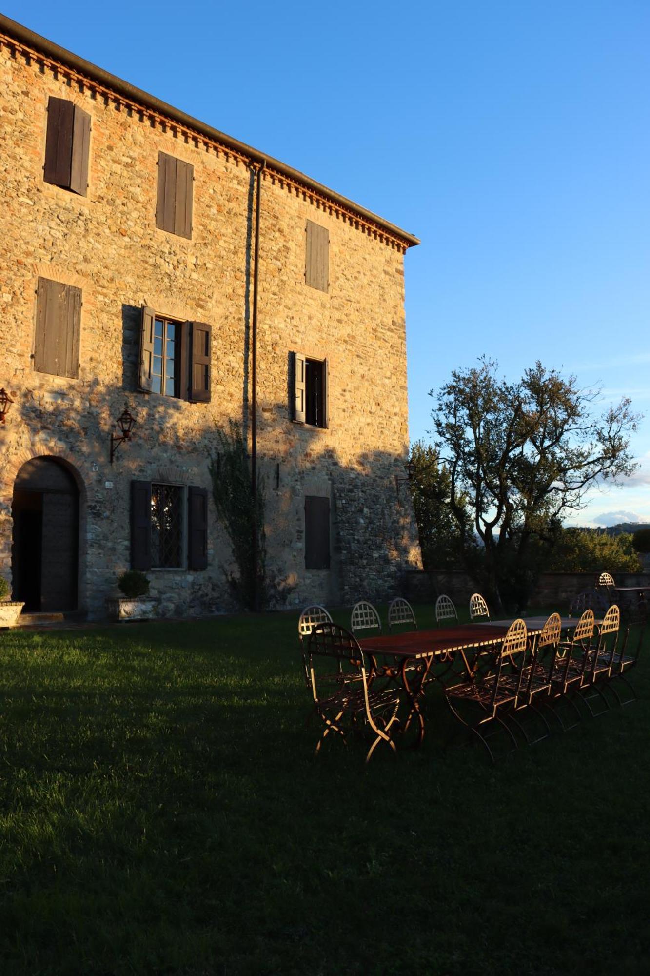 Castello Di Viano Villa Екстериор снимка
