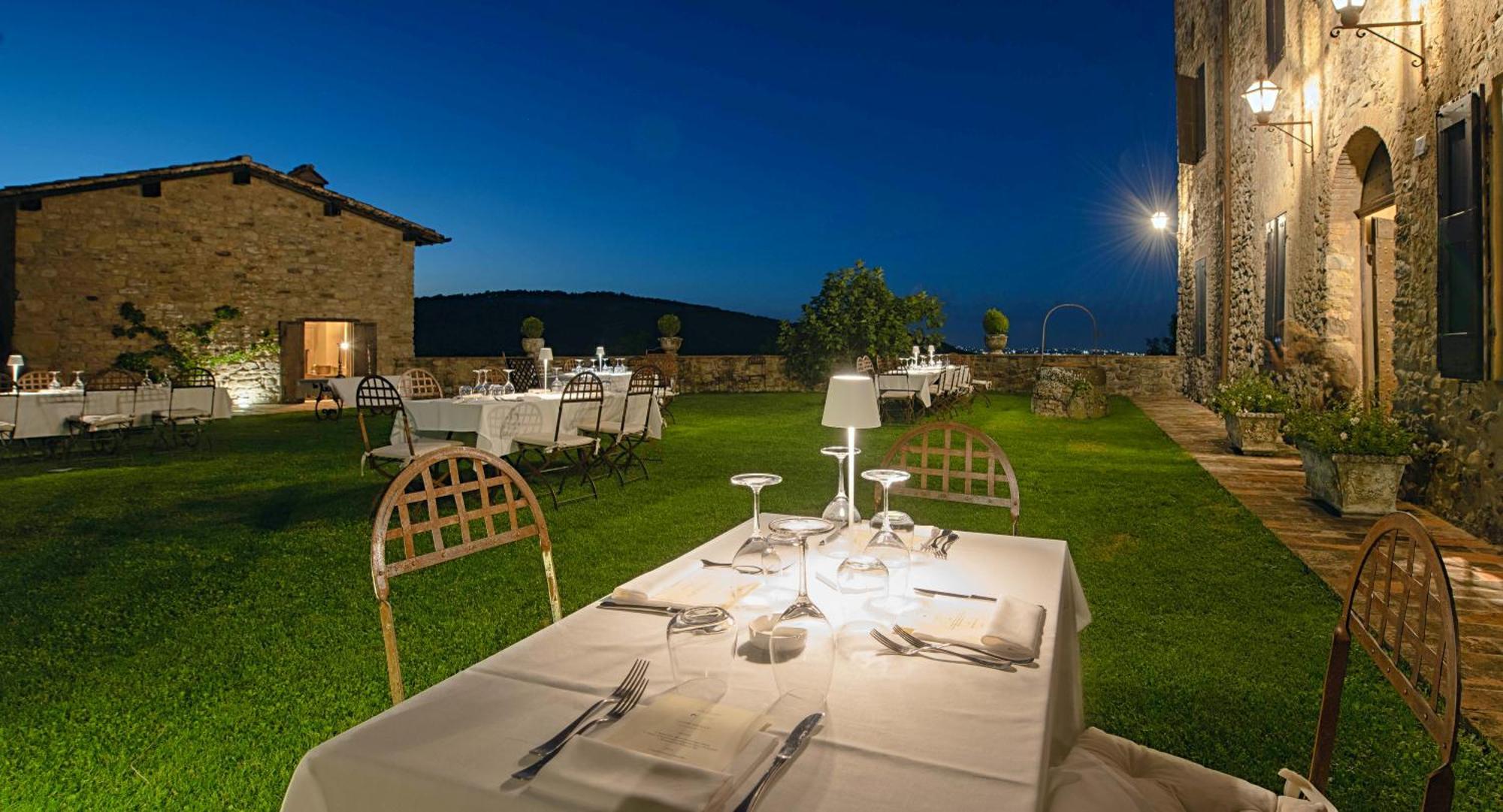Castello Di Viano Villa Екстериор снимка