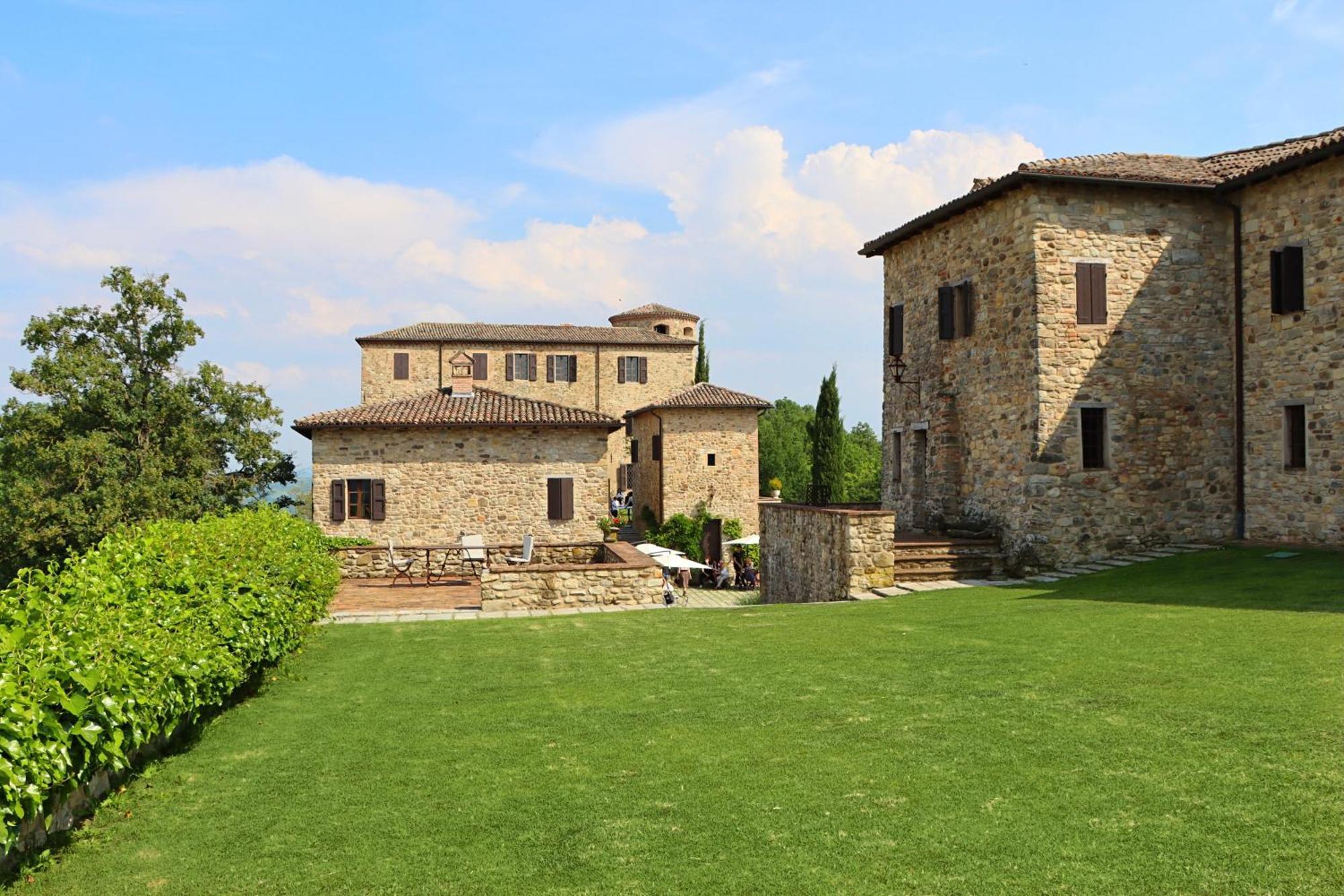 Castello Di Viano Villa Екстериор снимка