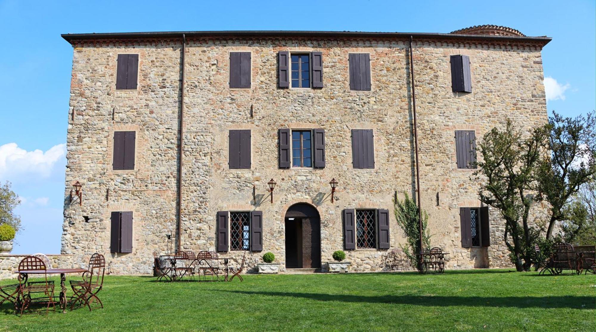 Castello Di Viano Villa Екстериор снимка