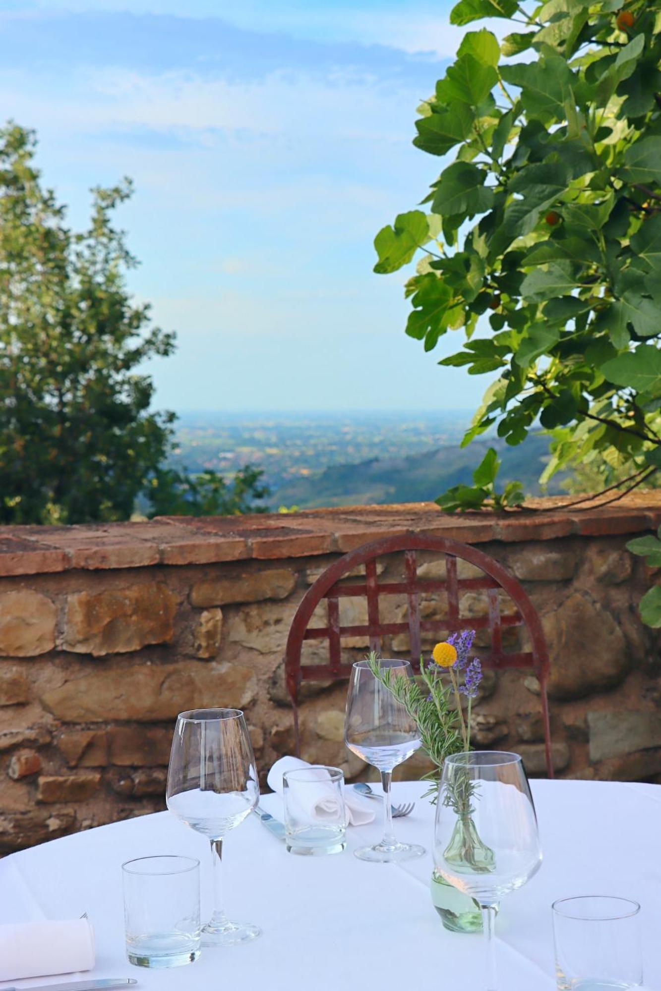 Castello Di Viano Villa Екстериор снимка