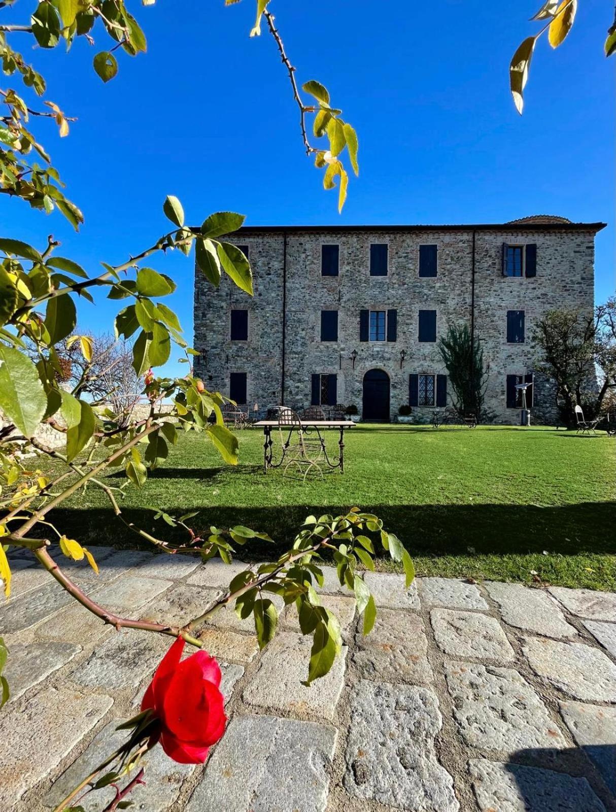 Castello Di Viano Villa Екстериор снимка